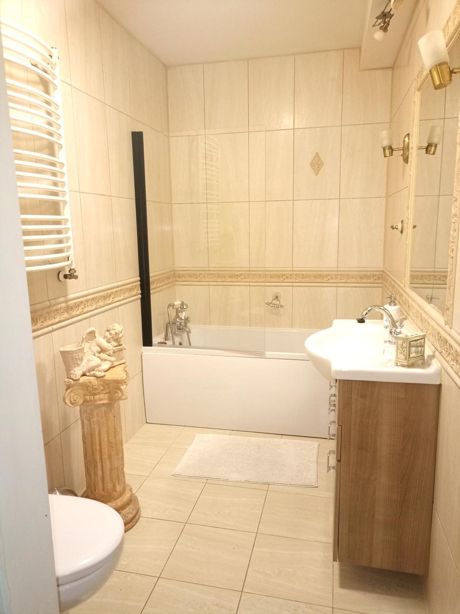 Miramar Apartment เวบา ภายนอก รูปภาพ