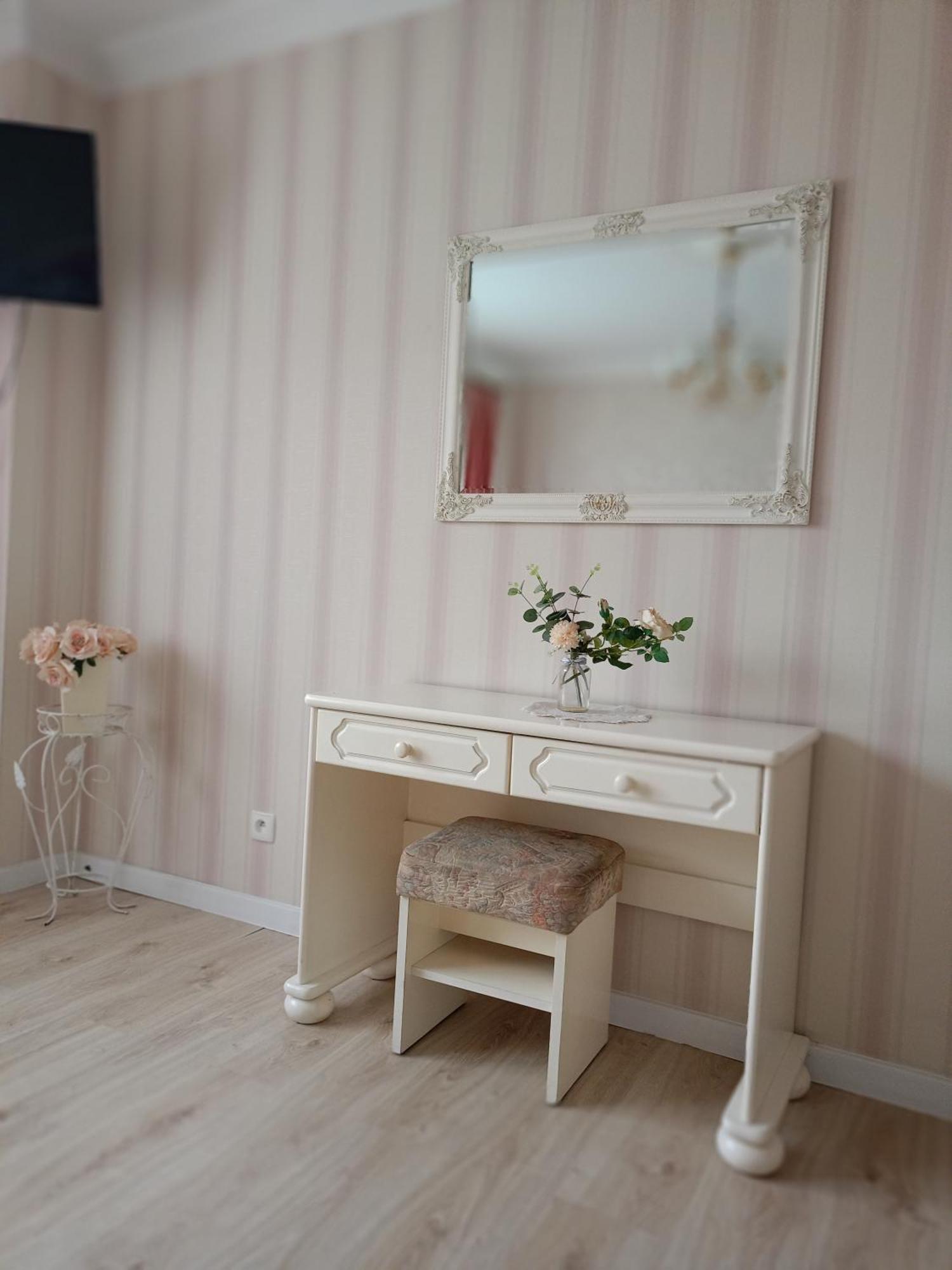 Miramar Apartment เวบา ภายนอก รูปภาพ