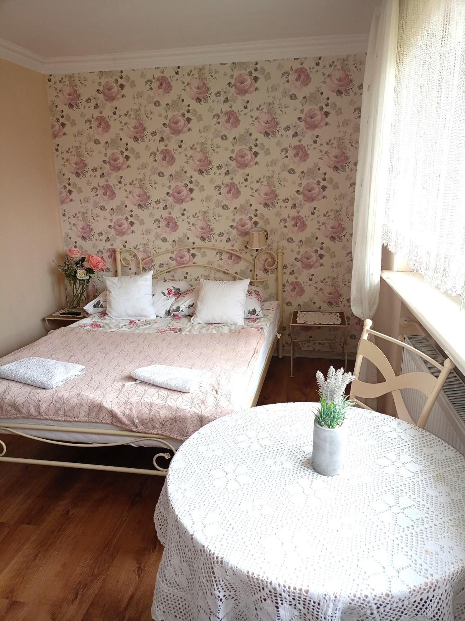 Miramar Apartment เวบา ภายนอก รูปภาพ
